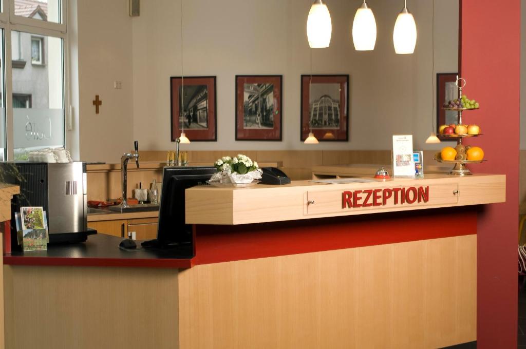 Hotel Berlin - Greenline Hotel ツォッセン エクステリア 写真